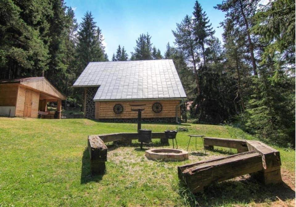 Chata Lenka Strba Exterior photo